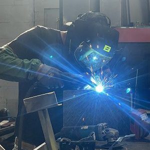 professional commercial services,Equipment Repair,Production,Steel Building Erection,welding services,commercial services,adhere to safety standards,machining, Kendall Industries